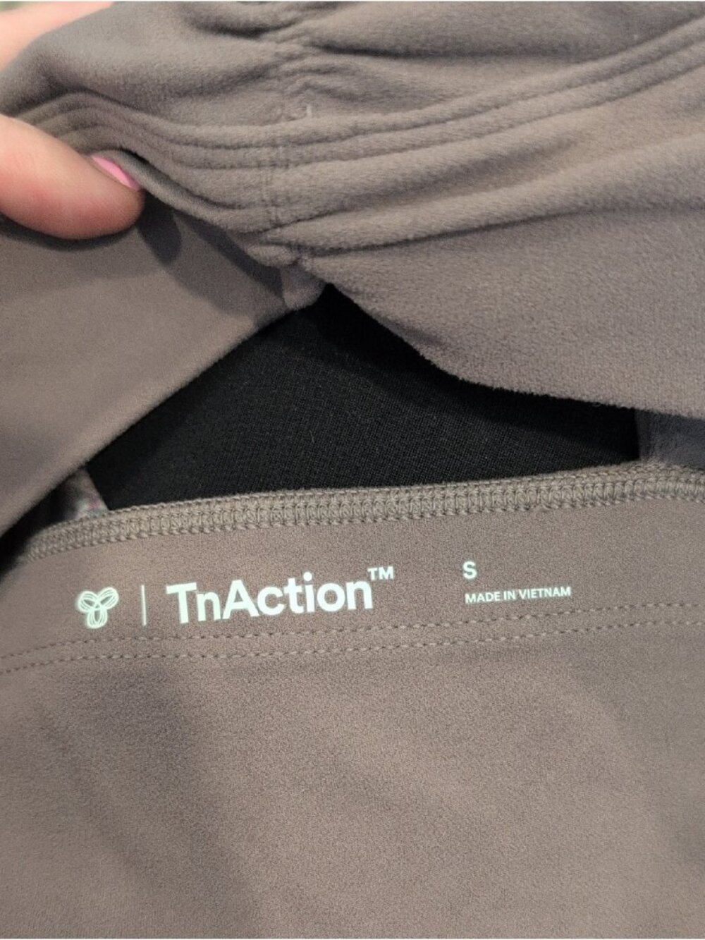 Aritzia TnActionTnaBUTTER™ Volley Sports Bra - Picture 10 of 10